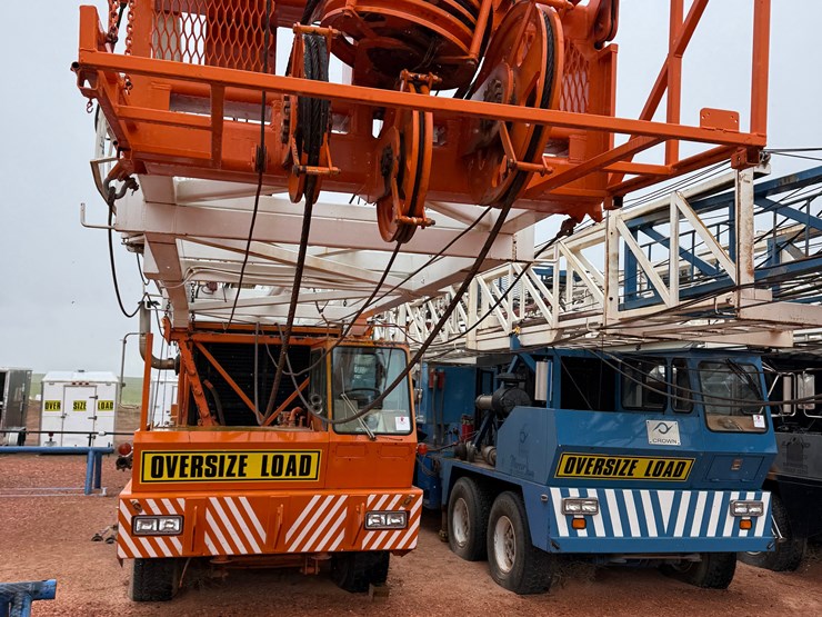 2006-taylor-c500-dd-104'-250k-5-axle-well-service-workover-rig-image-2