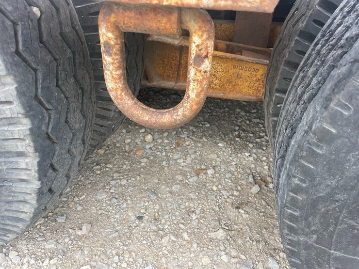 #40220-•-1981-phelan-wtt-60k-226"-tri/a-steel-fixed-neck-lowboy-trailer-vin:-1r9h39304b1010324-image-9