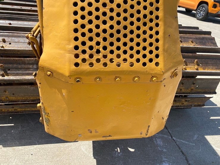 caterpillar-d4-image-8