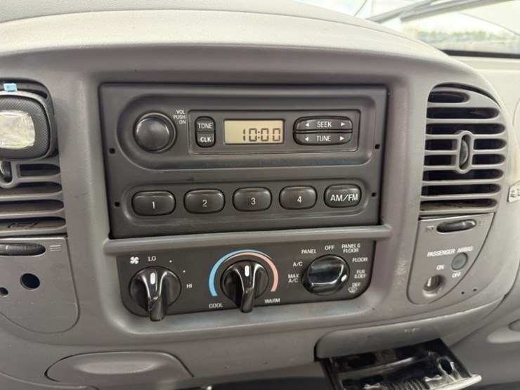 1999-ford-f150-image-21