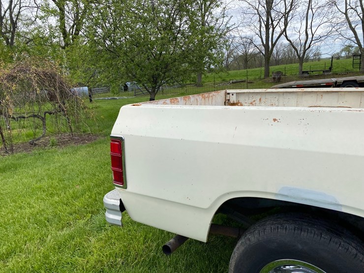 1985-dodge-150-image-15