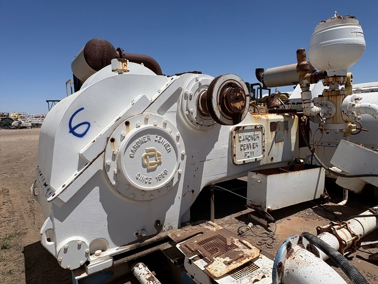 caterpillar-3512-image-11