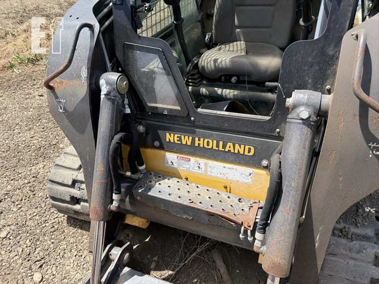 new-holland-c232-image-13