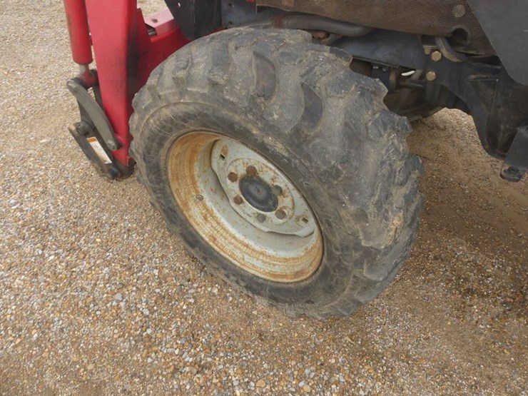 massey-ferguson-1540-image-7