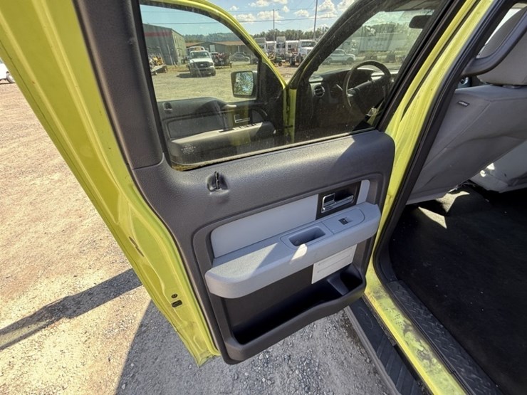 2013-ford-f150-image-21