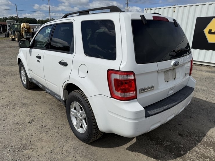 2012-ford-escape-hybrid-image-6