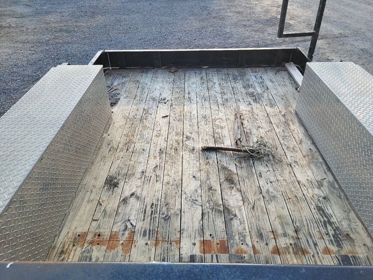 omaha-standard-flatbed-image-25