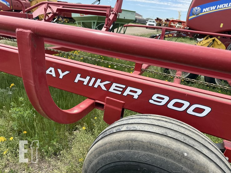 2023-proag-hay-hiker-900-image-15