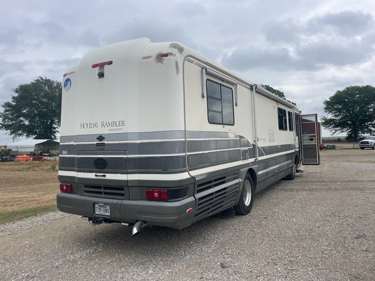 #40221-•-1994-holiday-rambler-s/a-motor-home-vin:-4s7nt9k0xrc015680-image-3