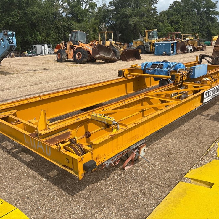 #36558 • DIXIE CRANE OVERHEAD CRANE