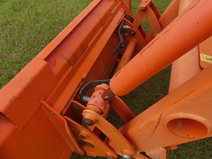 kubota-m7060d-image-8