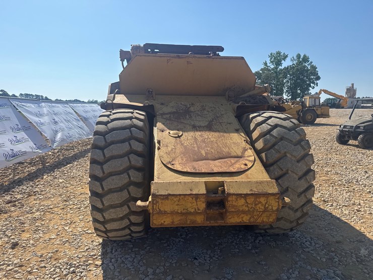 caterpillar-613b-image-10
