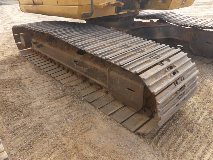 2019-deere-210g-image-9