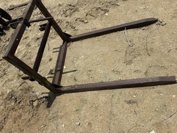 l3---rear-hay-cradle-image-3