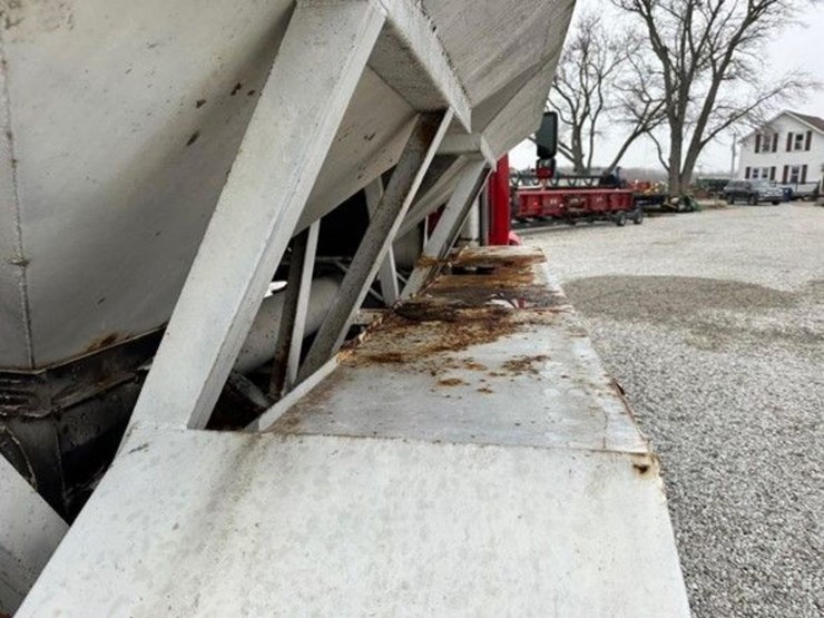 2006-case-ih-8600-image-14