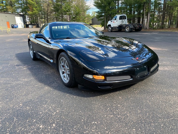 #150-•-2002-corvette-z06-frc-6-speed-(has-wi-title)-(schofield,-wi)-image-8