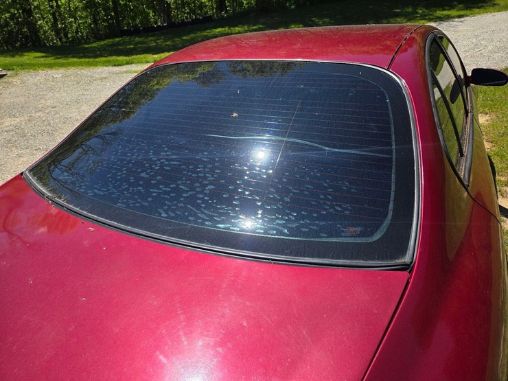 2003-pontiac-bonneville-sle-car-image-13