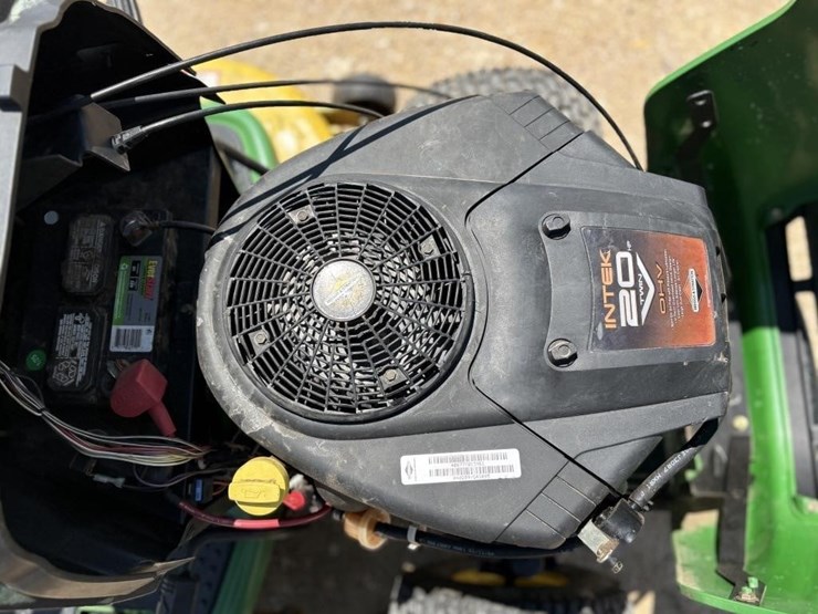 john-deere-l118-image-5