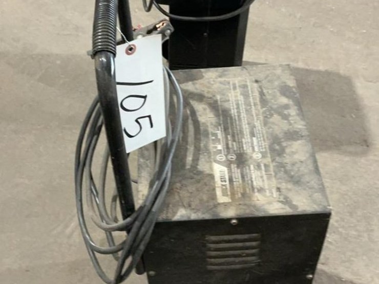 #105-•-schumacher-se-4020-battery-charger/-engine-starter-image-3