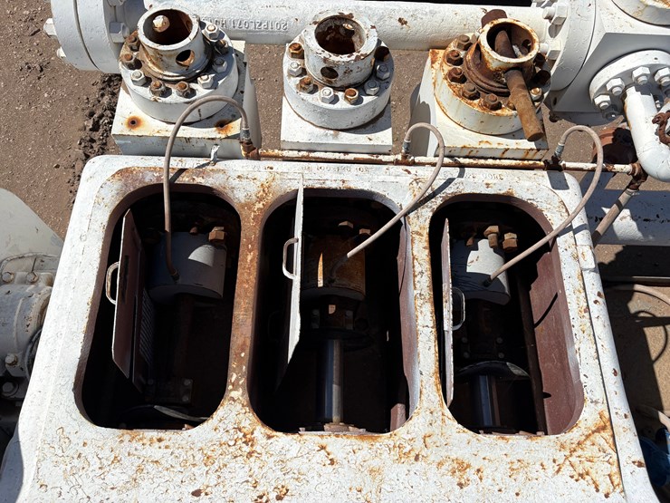 caterpillar-3512-image-12
