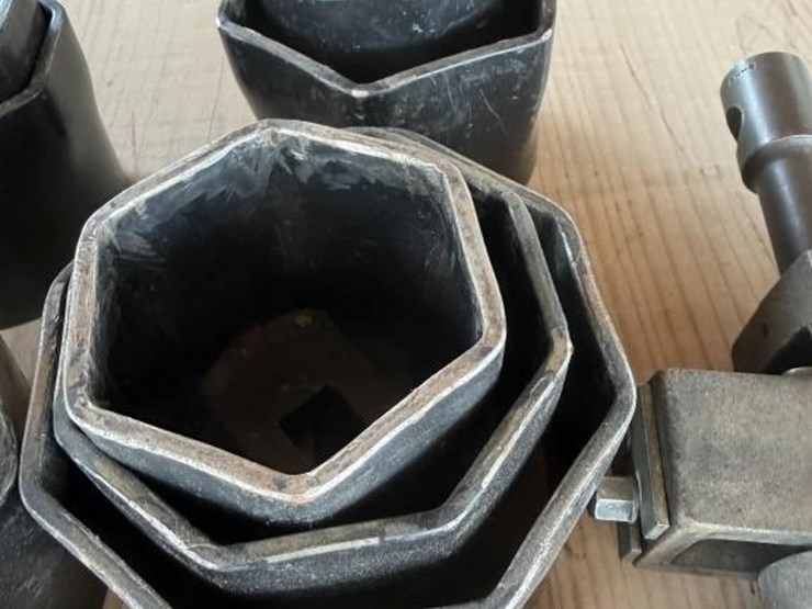 sl--blue-point-axle-nut-sockets-image-3