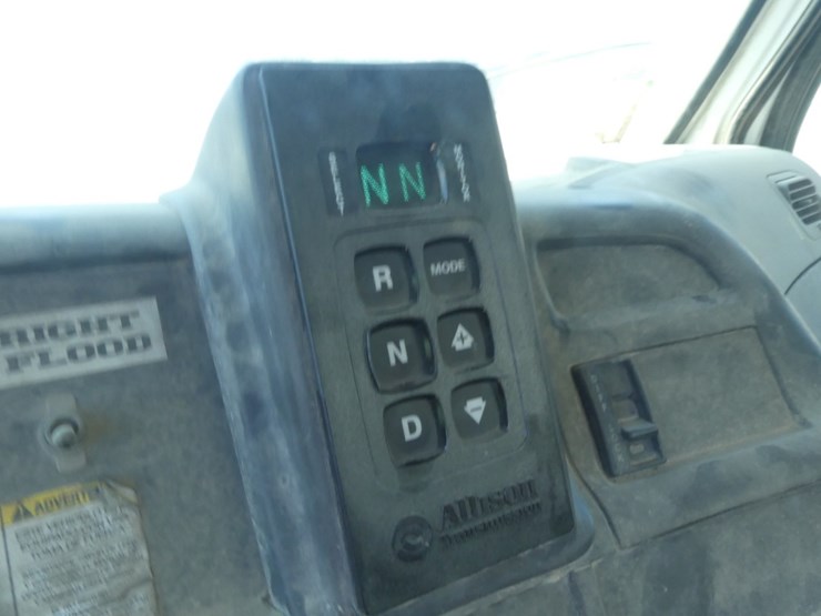 2007-caterpillar-c7-image-18