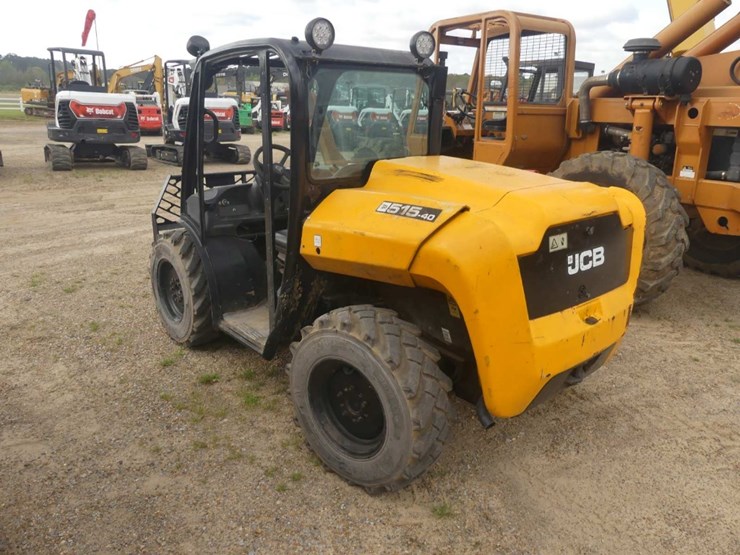 jcb-515-40-image-4