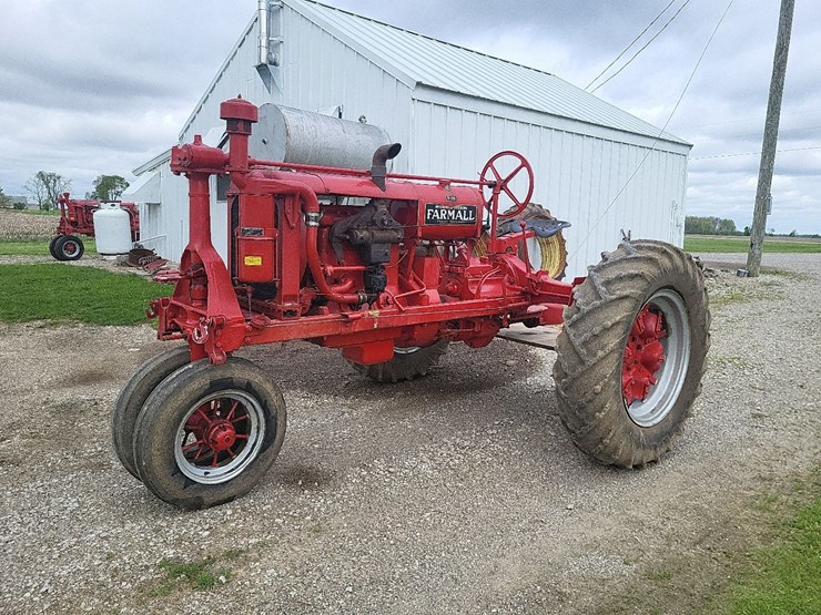 1937-international-farmall-f-20-tractor---nice-image-1