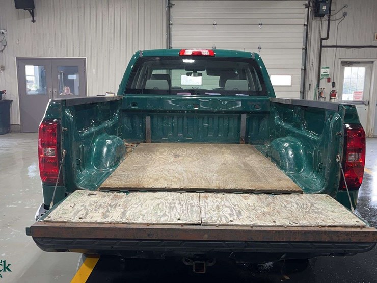 2018-chevrolet-silverado-1500-image-15