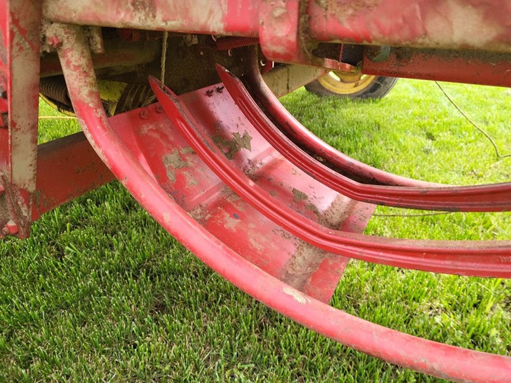 new-holland-273-image-19