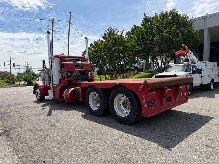 1999-peterbilt-379-image-5