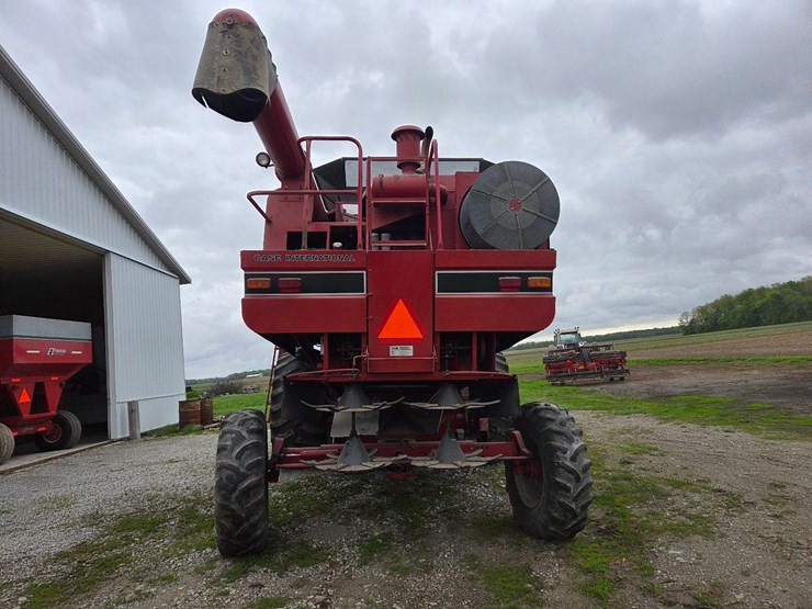 case-ih-1660-image-19