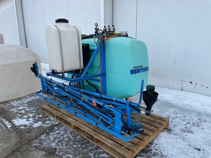 berthoud-3pt-sprayer-image-1