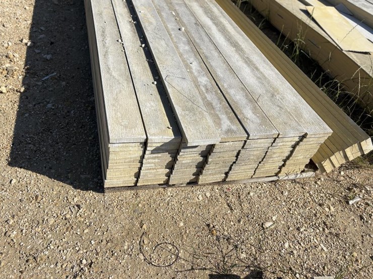 l2---bundle-of-non-wood-trim-image-2