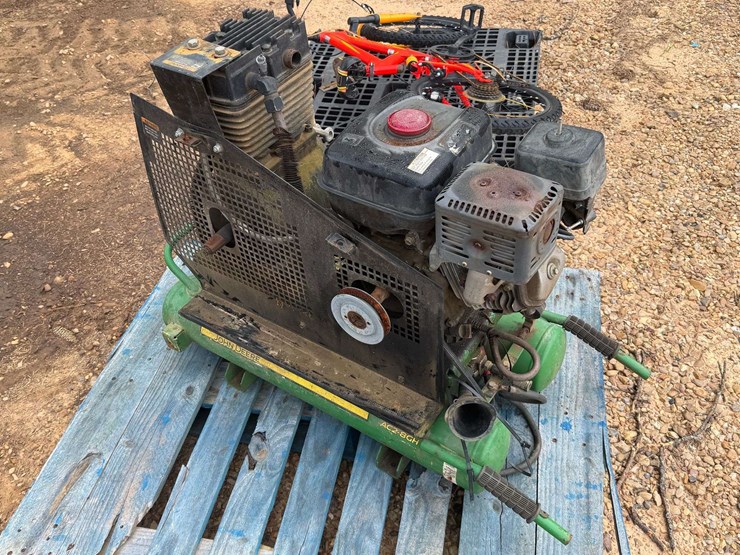 deere-ac2-8gh-image-2