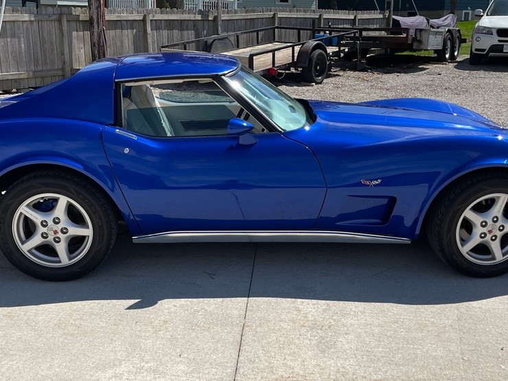 #134-•-1977-chevy-corvette-(has-wi-title)-(waupun,-wi)-image-4