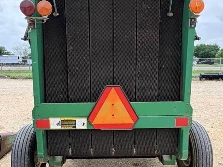john-deere-435-image-9