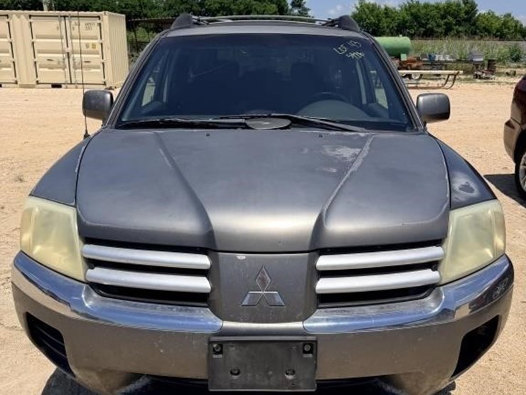 2005-mitsubishi-endeavor-image-2