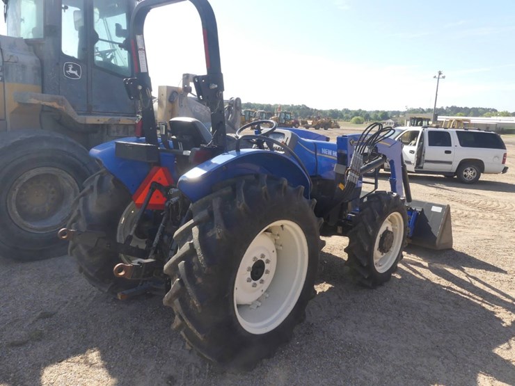new-holland-workmaster-50-image-3