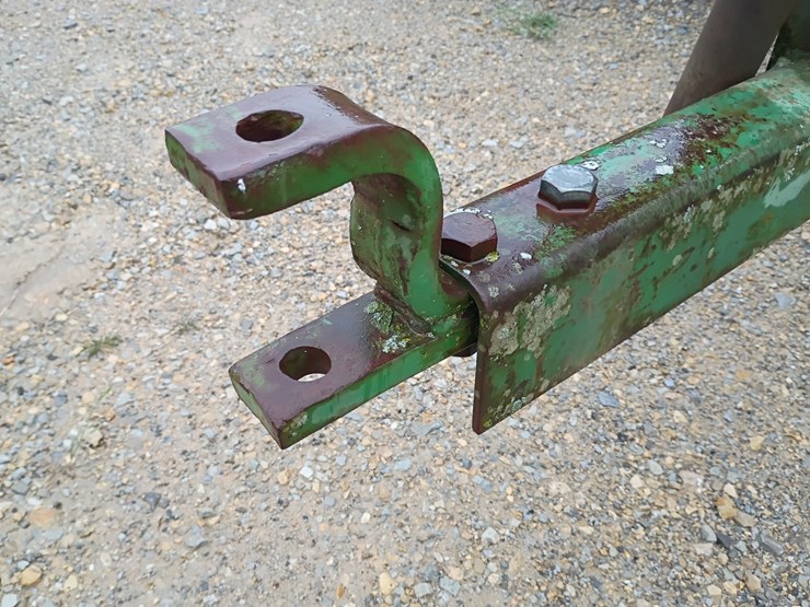 john-deere-336-image-9