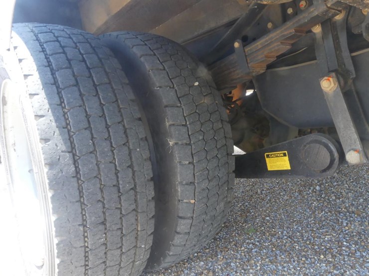2019-ford-f550-xl-image-5