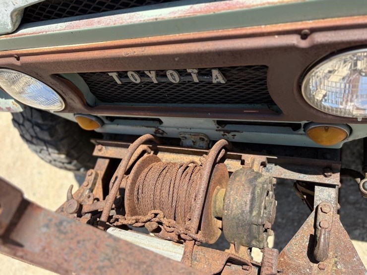 1968-toyota-landcruiser-image-13