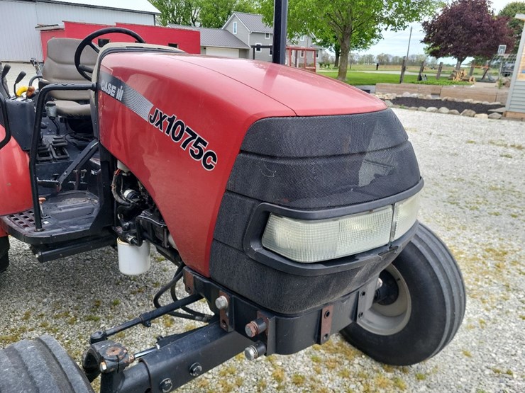 2006-case-ih-jx1075c-image-31