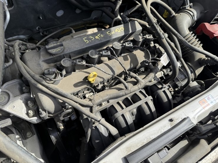 2012-ford-escape-image-11