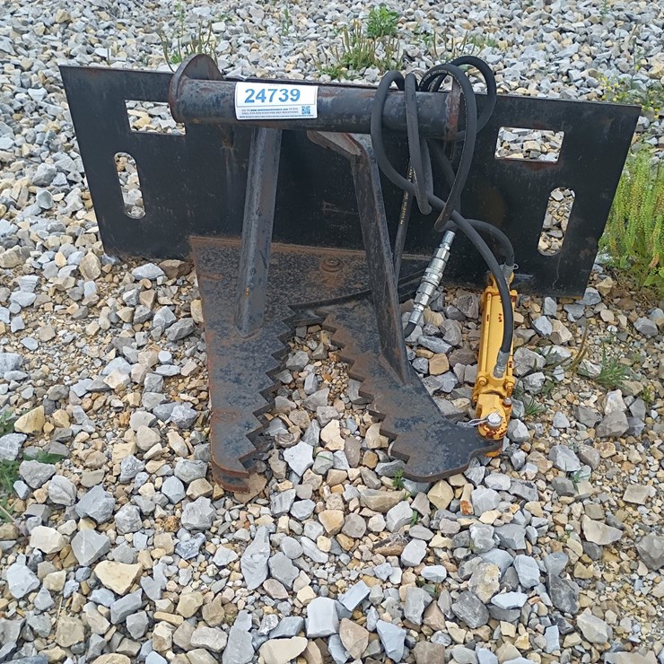#24739 • Treepuller Skid Steer Attachment
