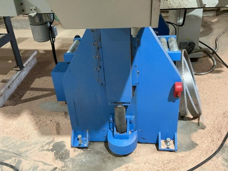 #185-•-2015-kentwood-hbr-300-horizontal-resaw-image-22