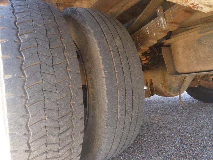 2015-ford-f550-image-5