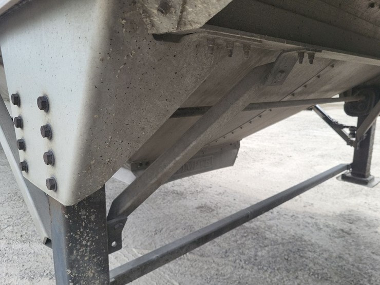 2014-timtpe-tandem-axle-semi-hopper-trailer-image-24