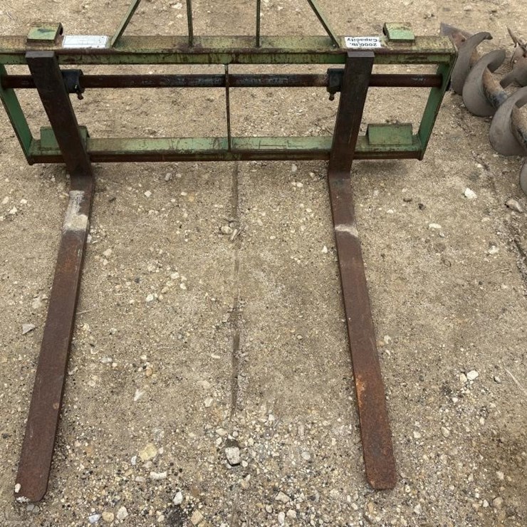 L3 - Frontier Pallet Forks JD 3-500 Series