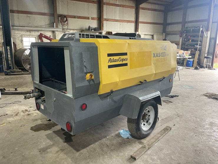 2013-atlas-copco-xas400-image-3